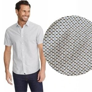 UNTUCKit Micro Fish Short Sleeve Button Down Shirt 
Size Extra Small